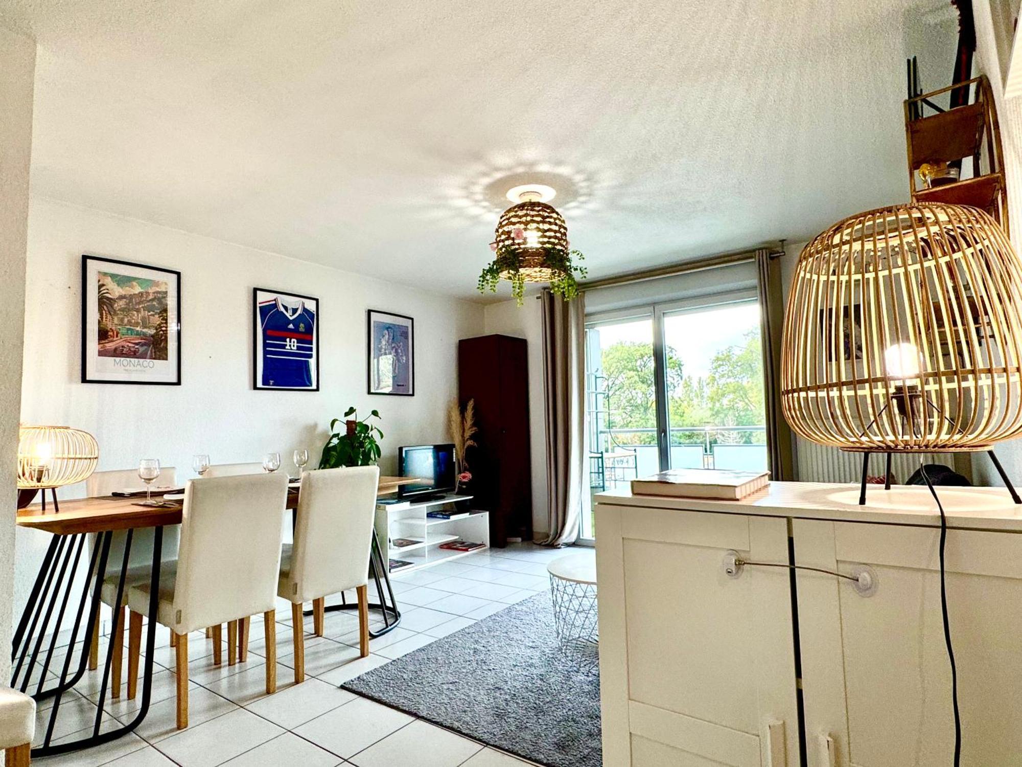 Bel Appartement T3 De 60M2 Avec Parking, Terrasse, Proche Du Metro Et Du Periph Toulouse Exterior photo