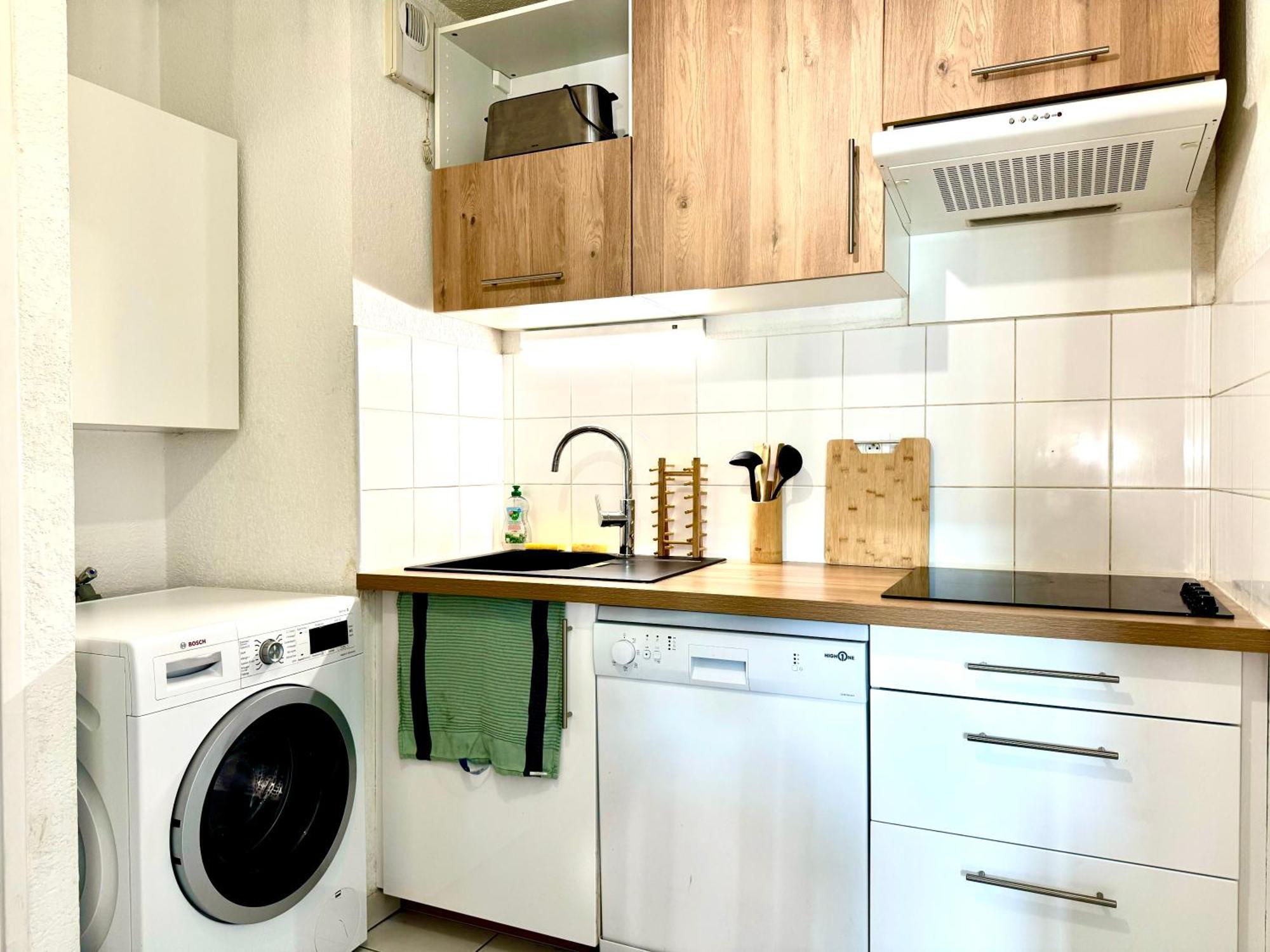 Bel Appartement T3 De 60M2 Avec Parking, Terrasse, Proche Du Metro Et Du Periph Toulouse Exterior photo