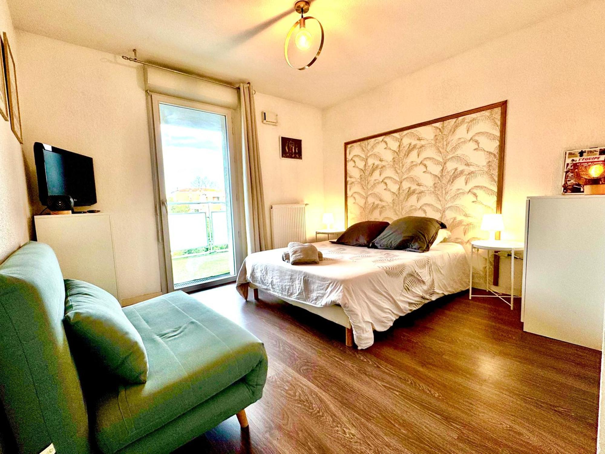 Bel Appartement T3 De 60M2 Avec Parking, Terrasse, Proche Du Metro Et Du Periph Toulouse Exterior photo