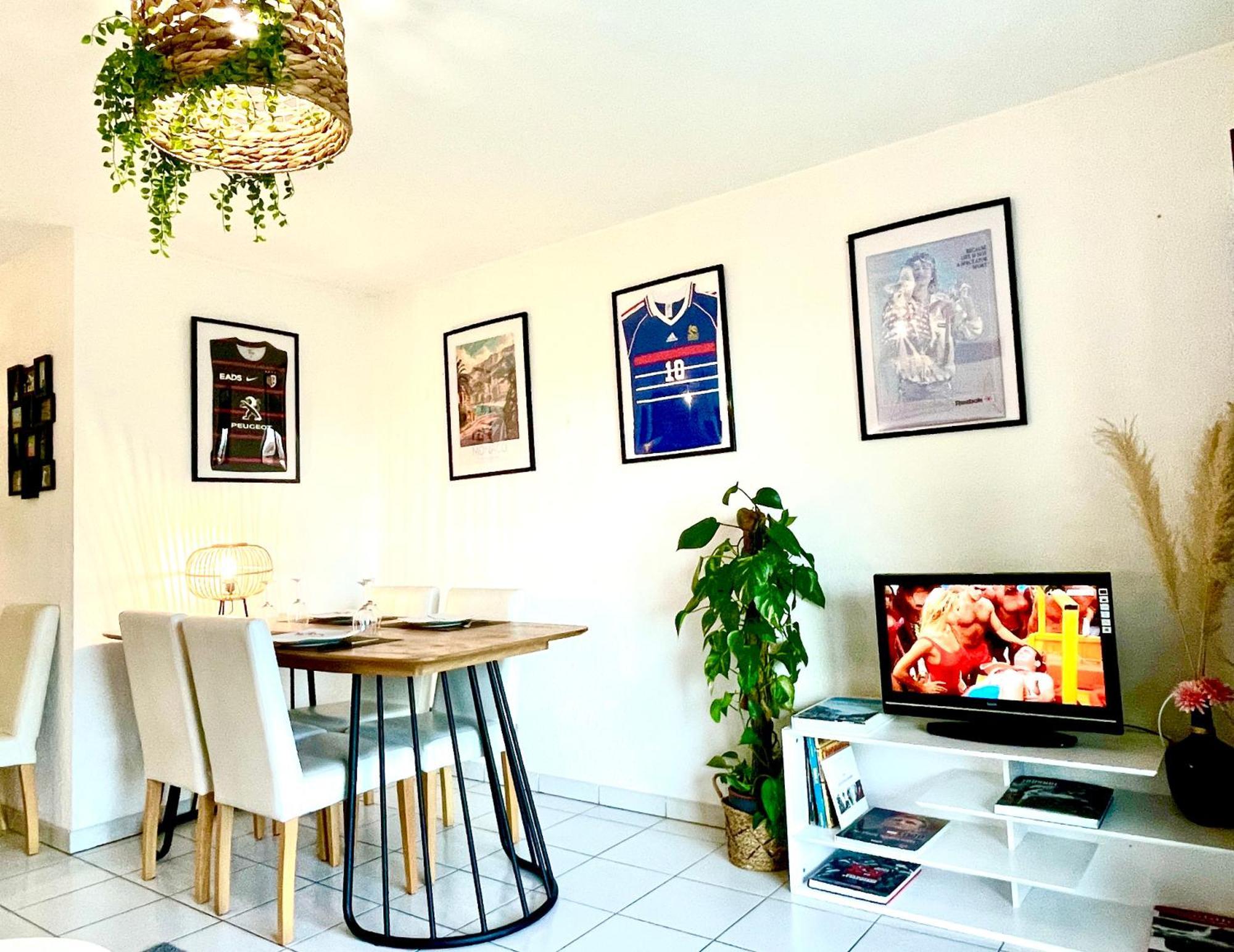 Bel Appartement T3 De 60M2 Avec Parking, Terrasse, Proche Du Metro Et Du Periph Toulouse Exterior photo